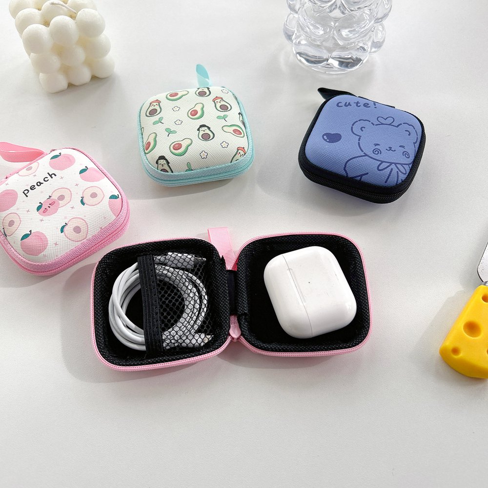 Kreskówkowy mini futerał na sł – Headphone Case Hard recenzja i cena